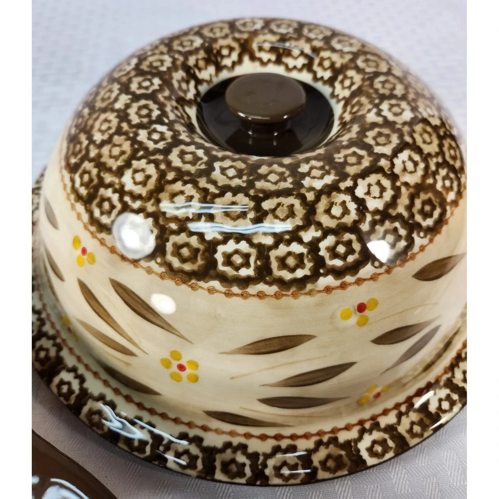 Set 2 Temptations By TARA Old World Brown Yellow Pie Dish & Lid / Serving Bowl